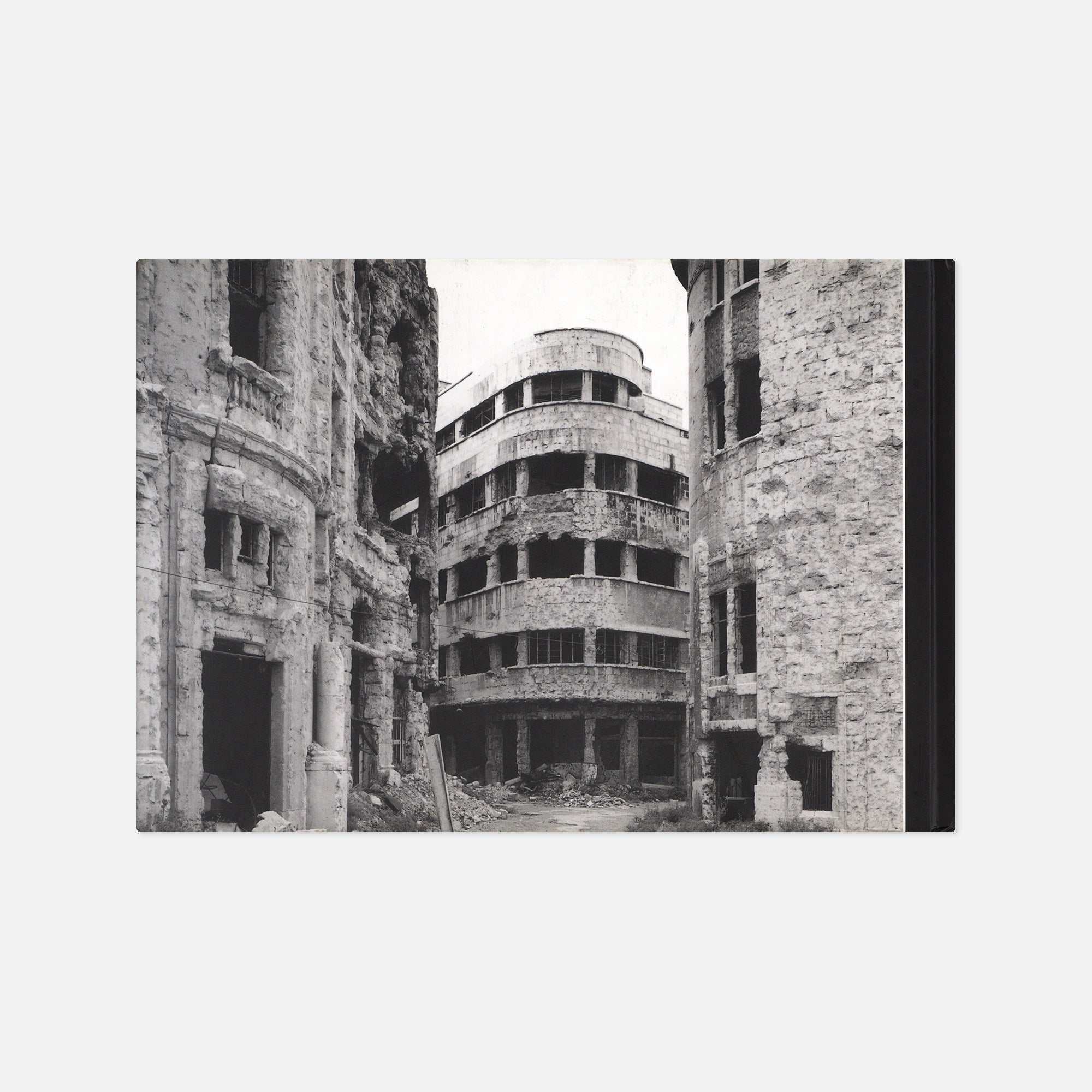 Gabriele Basilico — Beyrouth 1991 (2003)