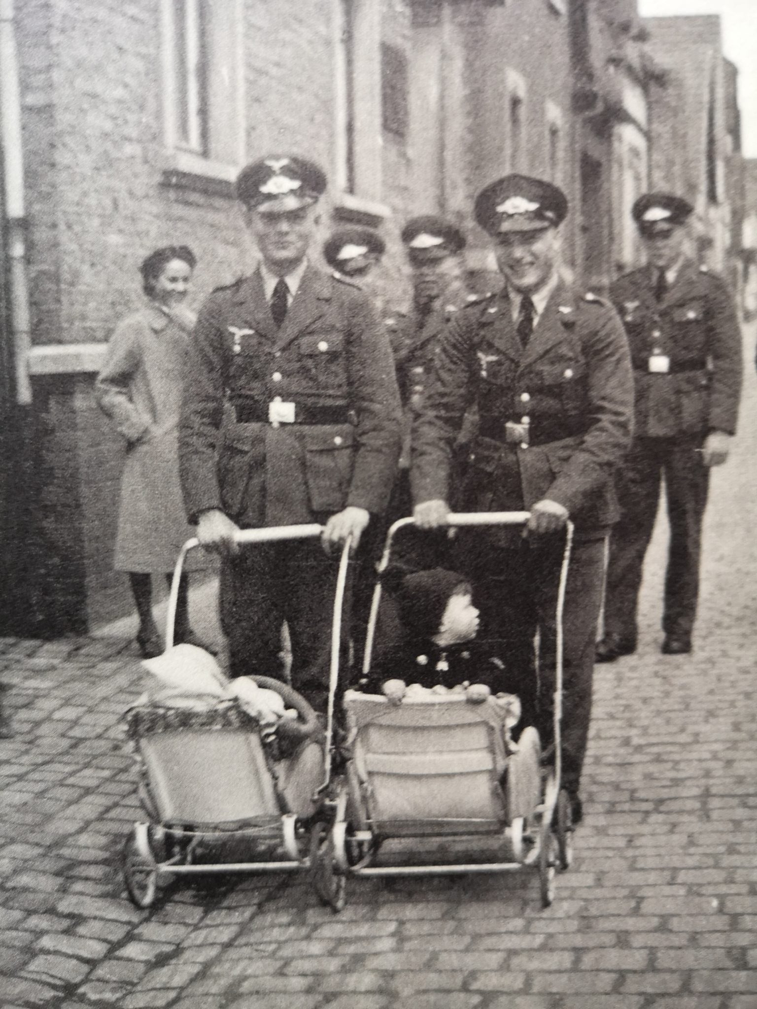 Nein, Onkel: Snapshots From Another Front 1938–1945