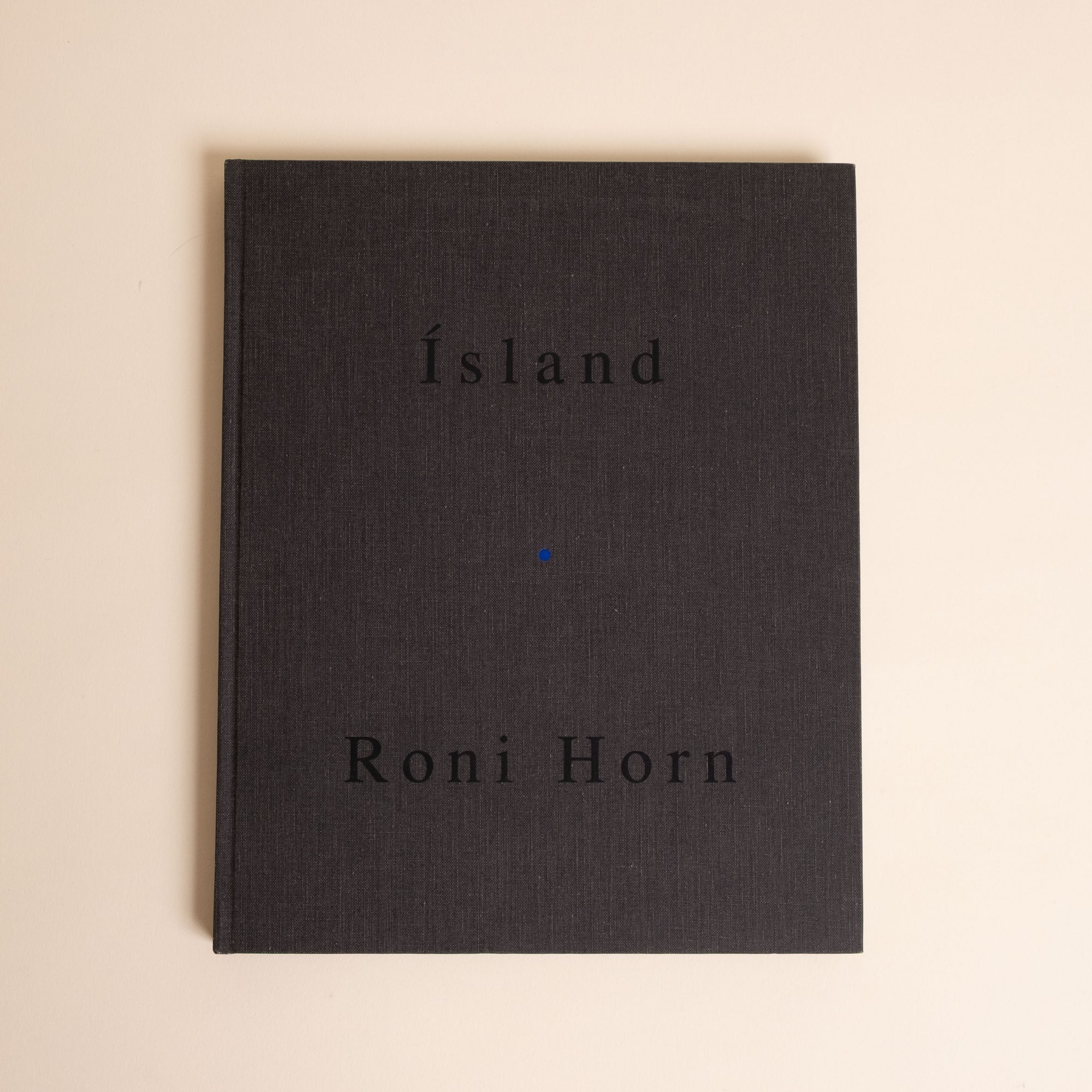 Roni Horn — To Place Set: Book I – X