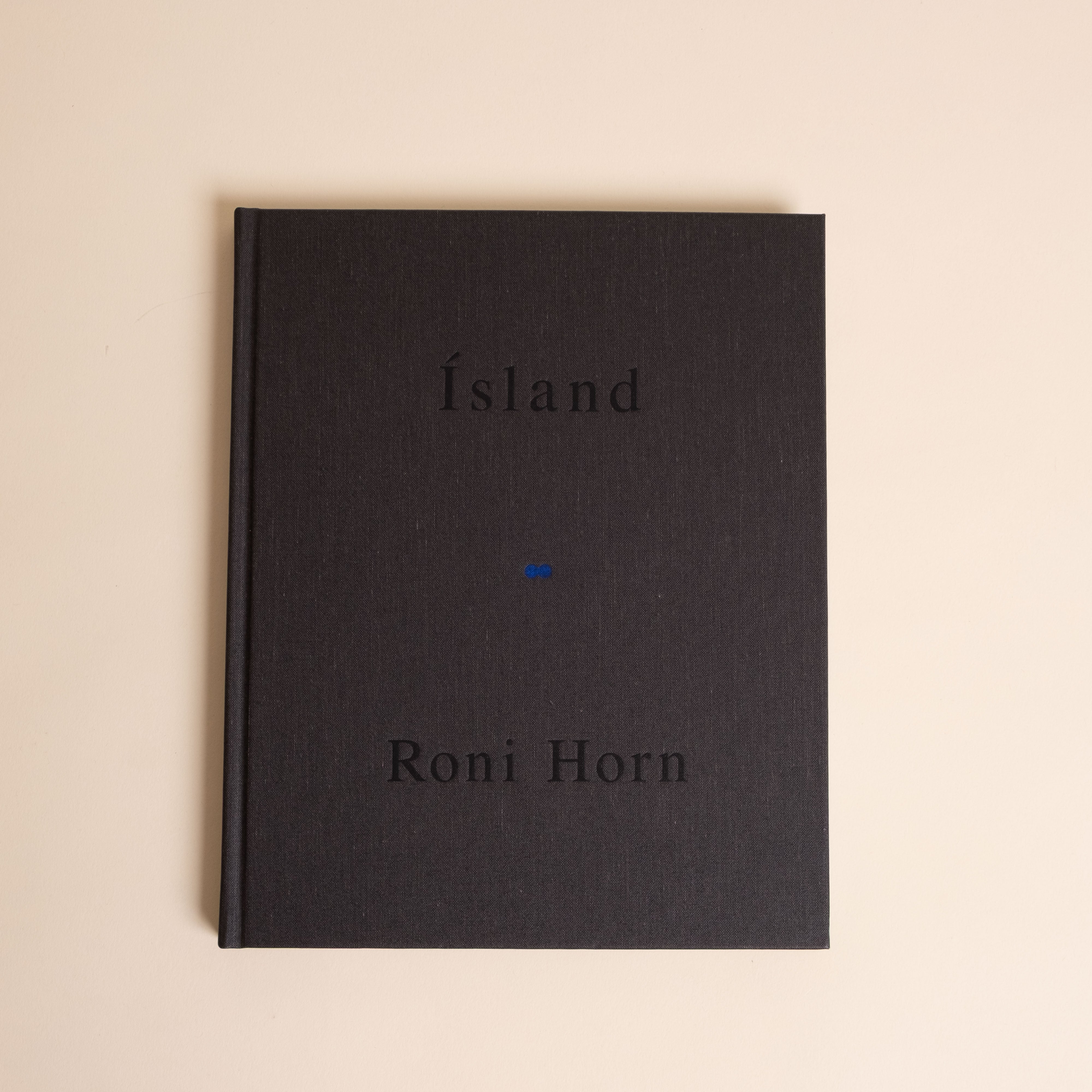 Roni Horn — To Place Set: Book I – X – Wolf Books
