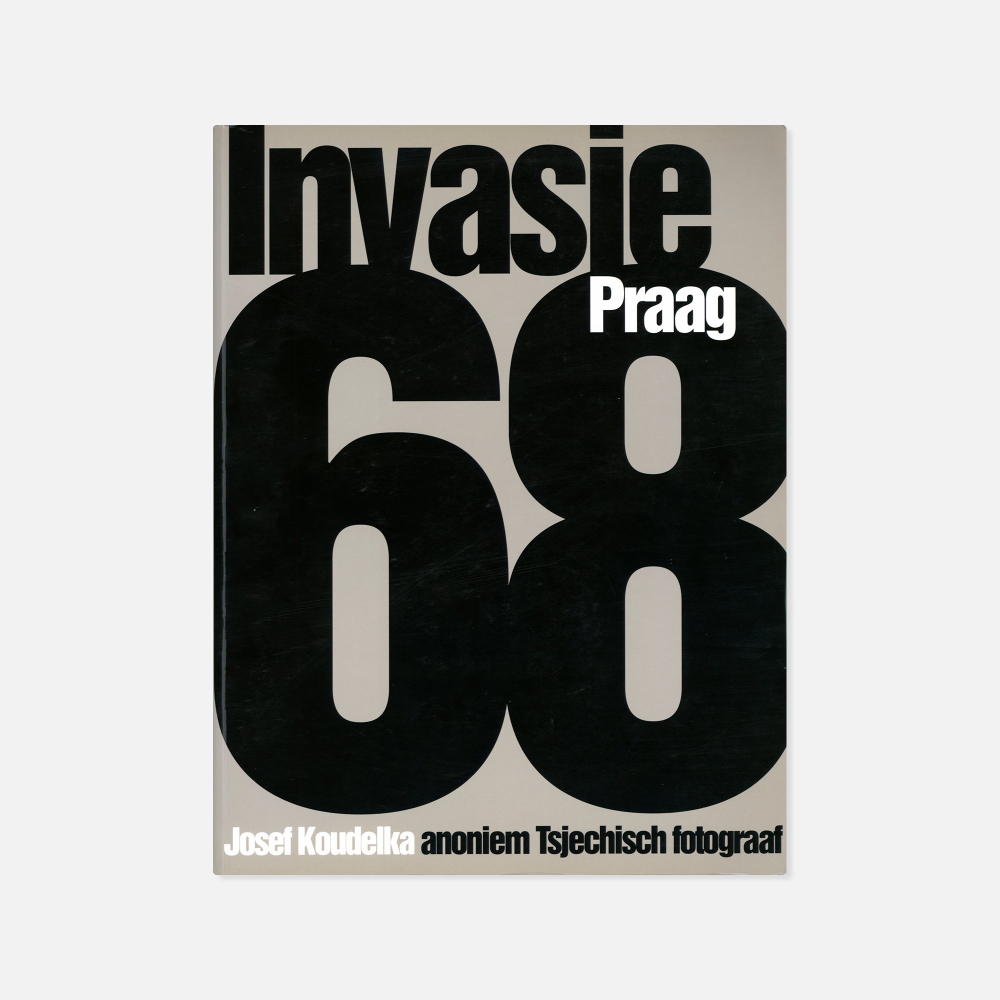 Josef Koudelka — Invasie Praag 68