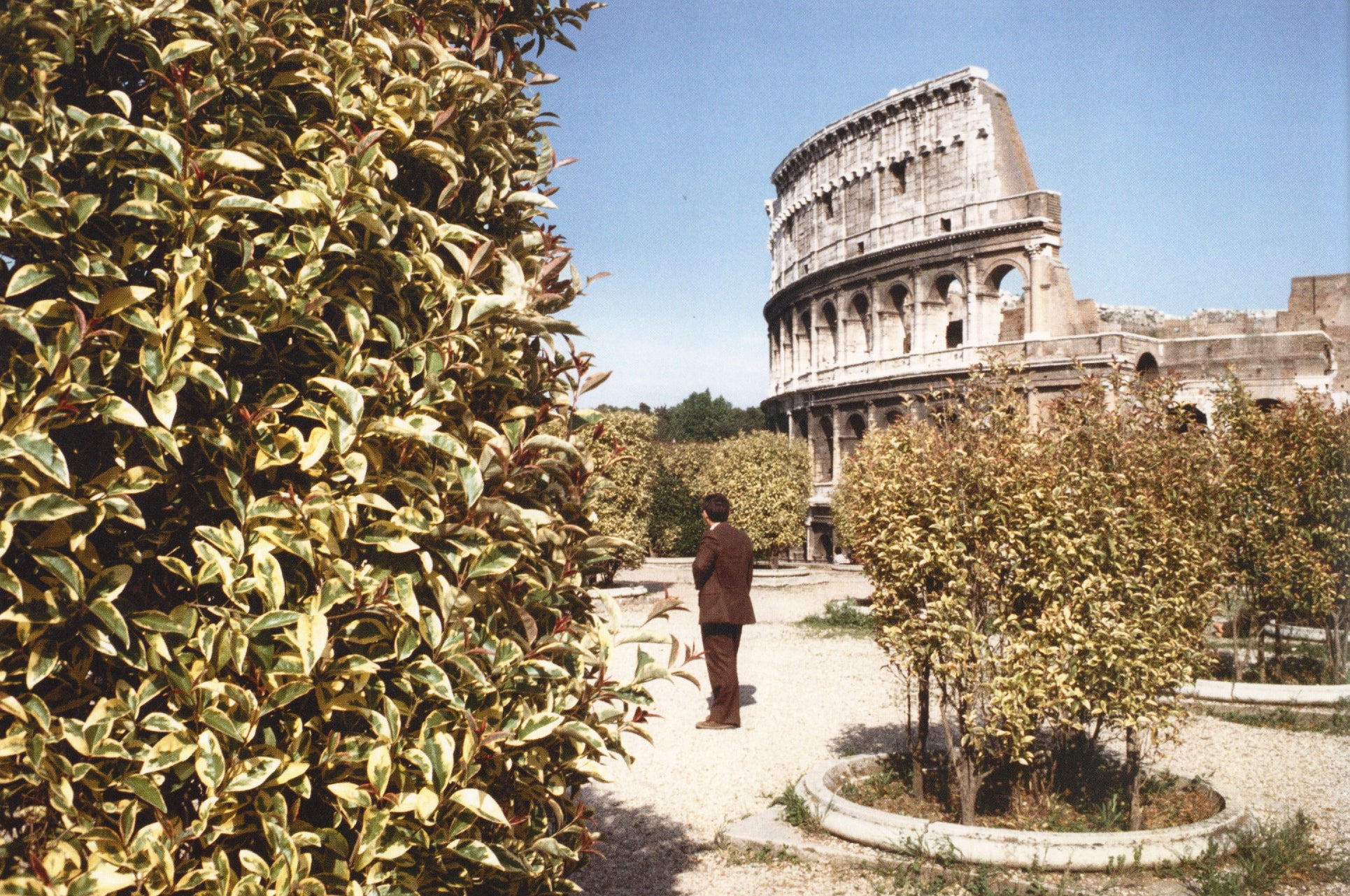 Luigi Ghirri — It's beautiful here, isn't it...