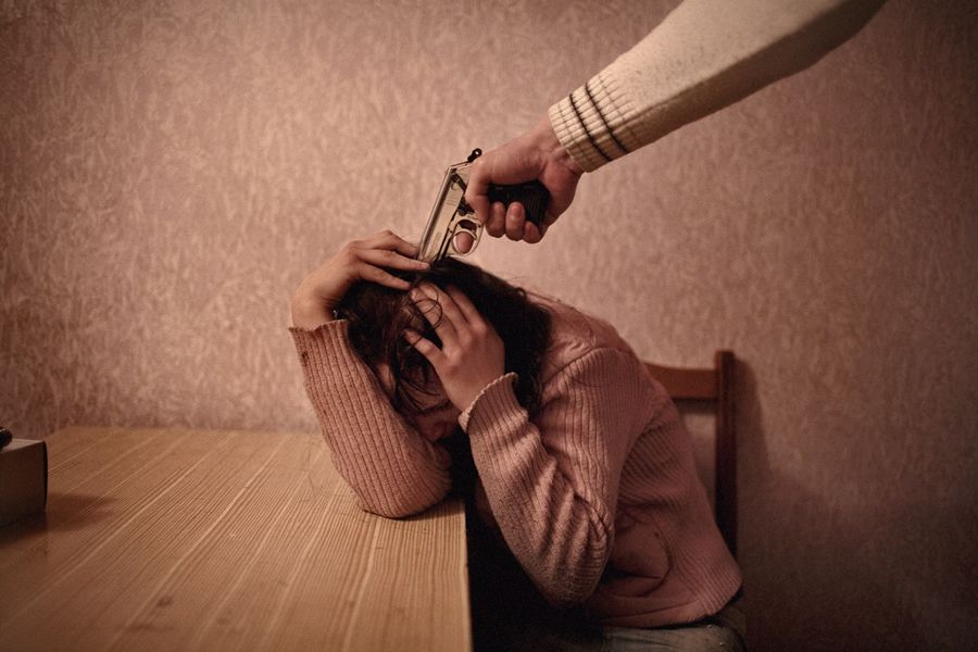Donald Weber — Interrogations