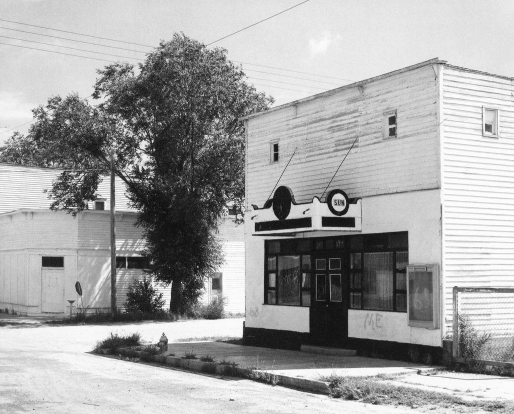 Robert Adams — What Can We Believe Here?