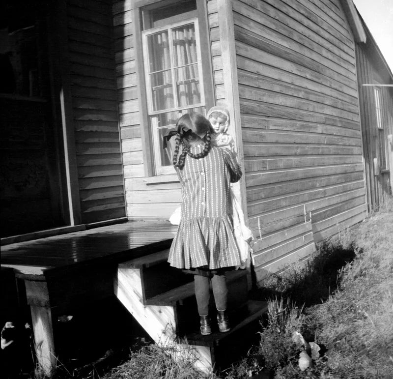 Lora Webb Nichols — Heap-O-Livin'