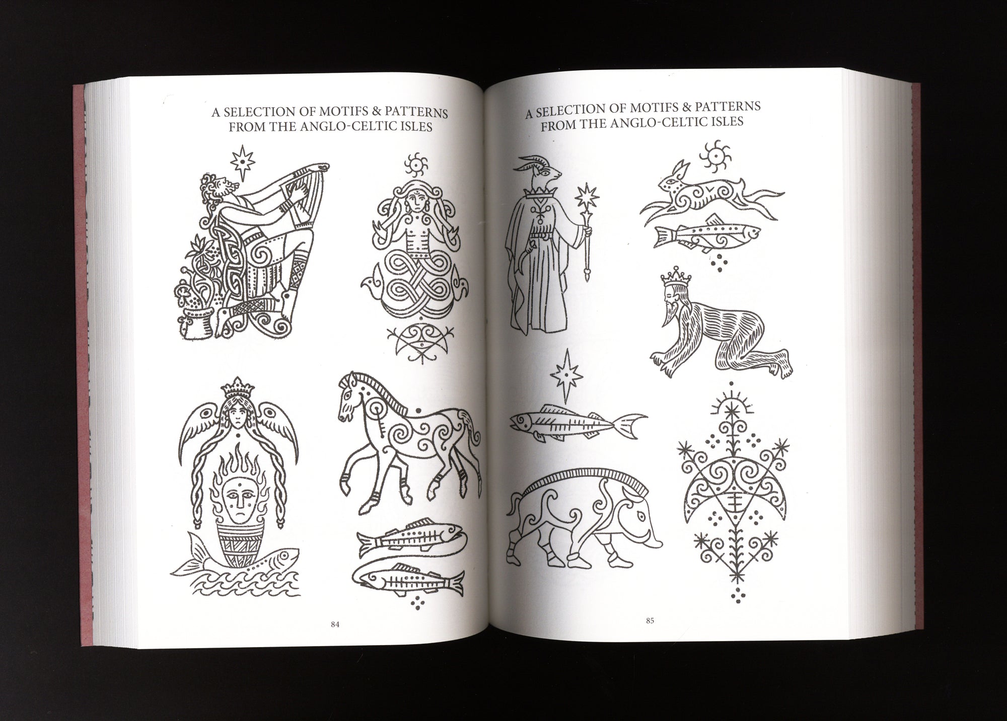 Treubhan — Patterns & Motifs from the Anglo Celtic Isles