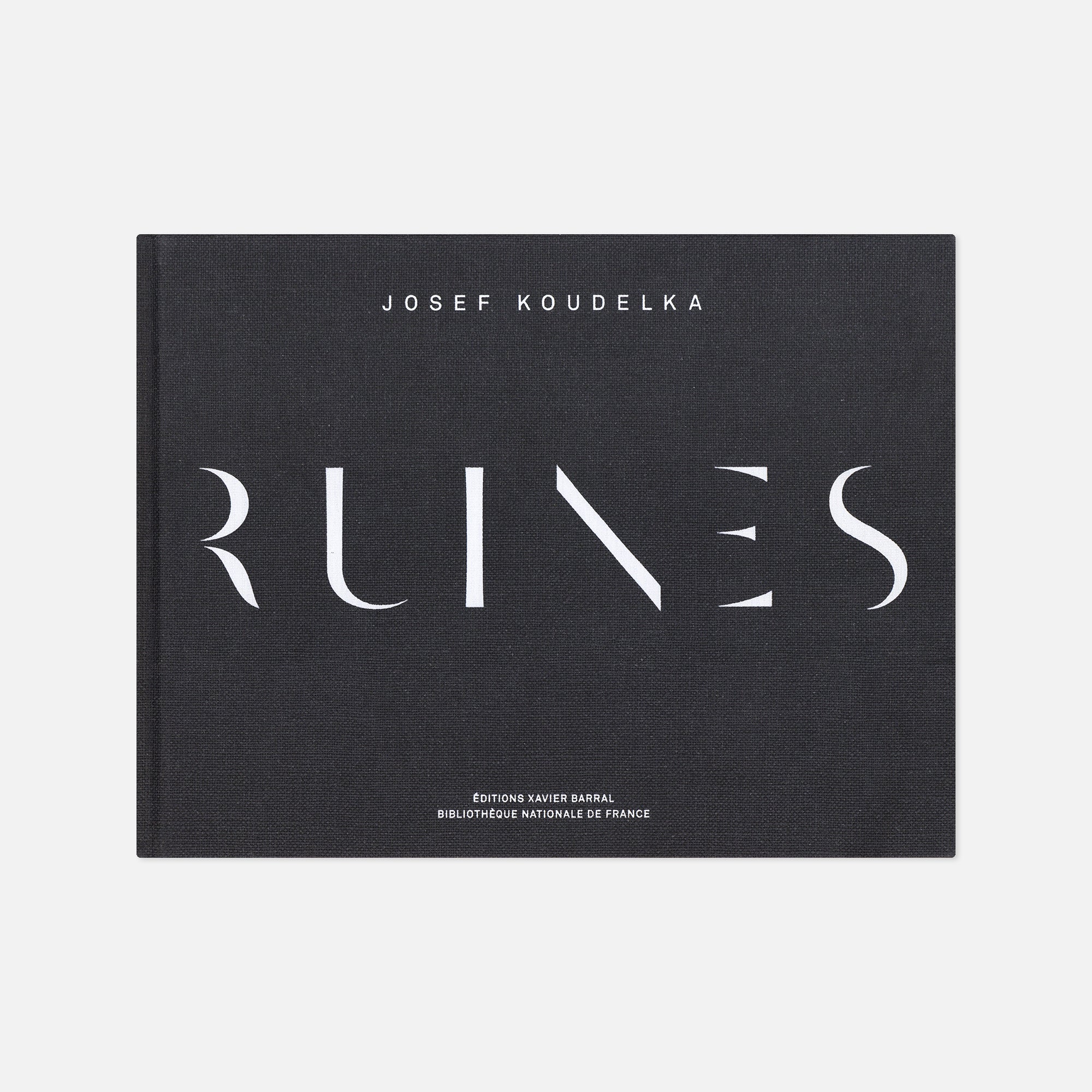 Josef Koudelka — Ruines (Ruins)