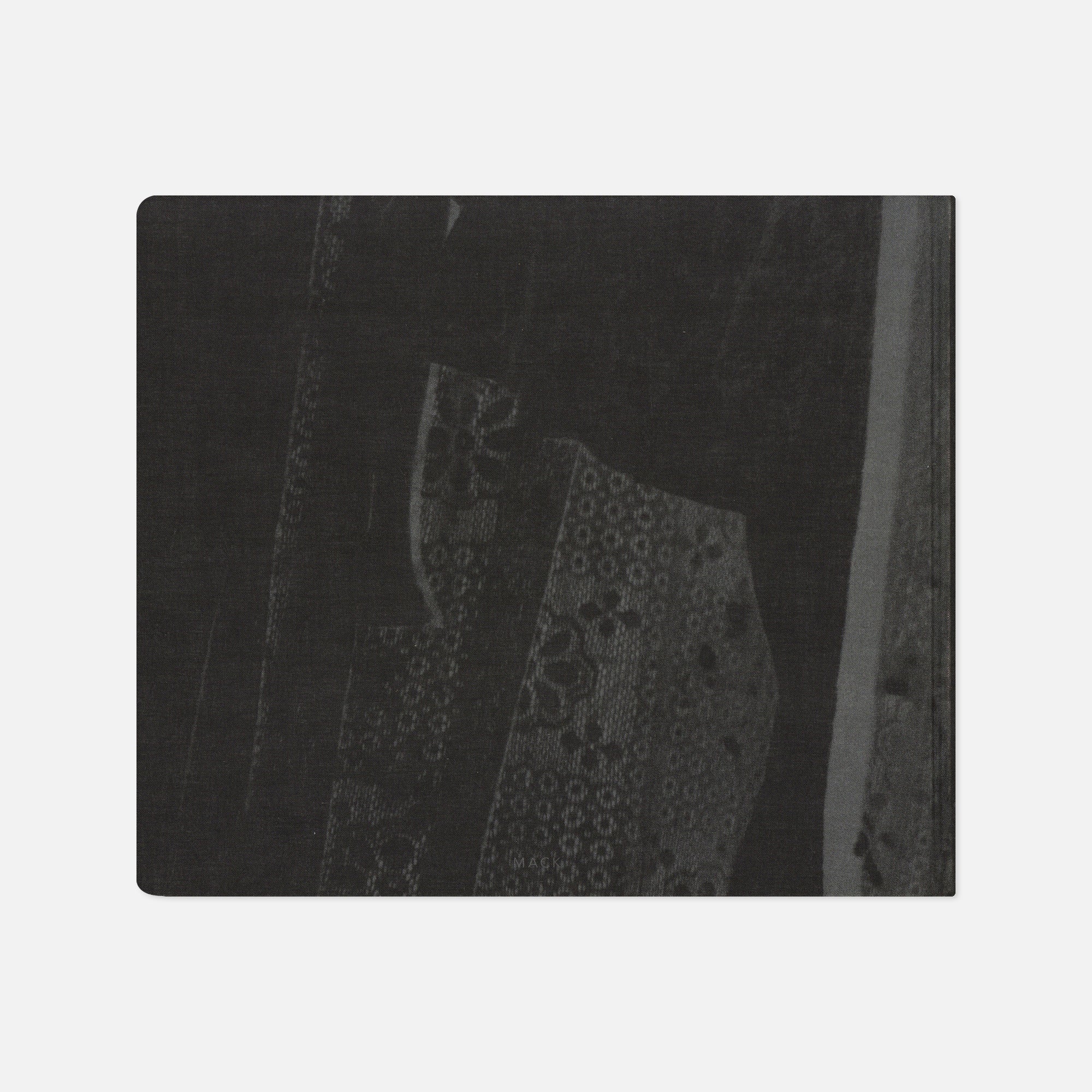 Bertien van Manen — Let's sit down before we go