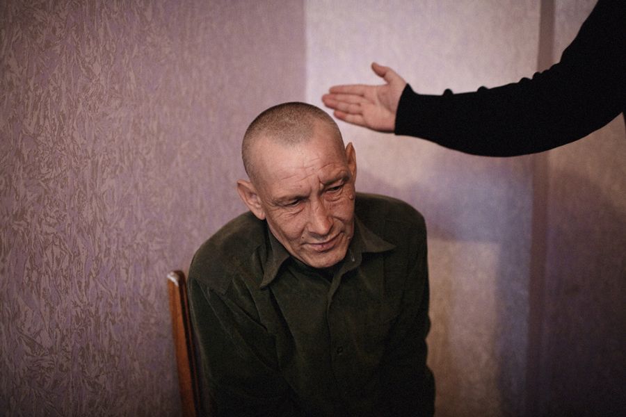 Donald Weber — Interrogations