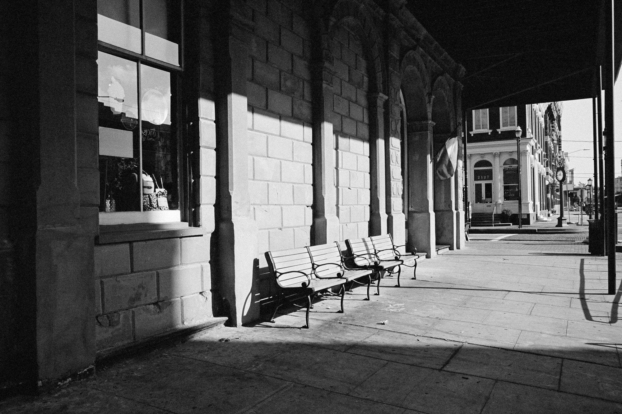 Jason Lee — Galveston