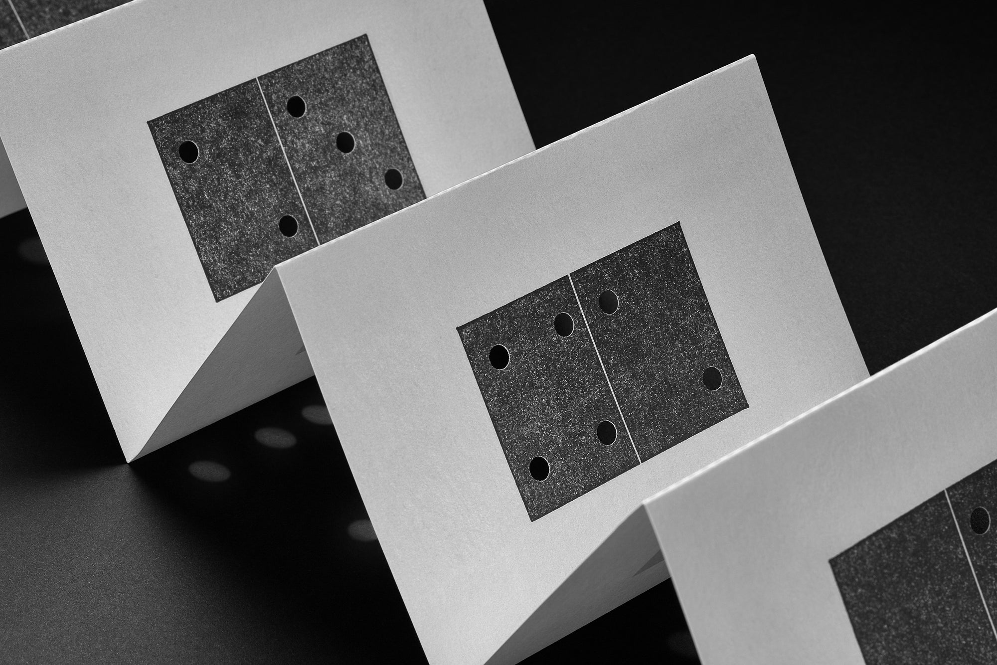 Micah Lexier — Leporello N° 02