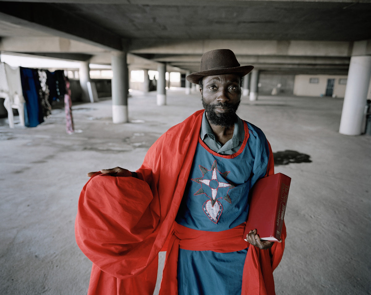 Mikhael Subotzky & Patrick Waterhouse — Ponte City