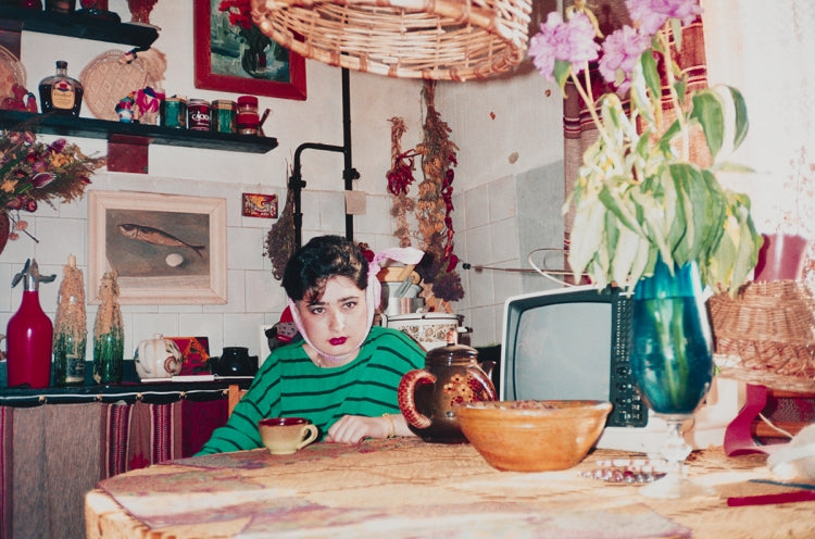 Bertien van Manen — Let's sit down before we go