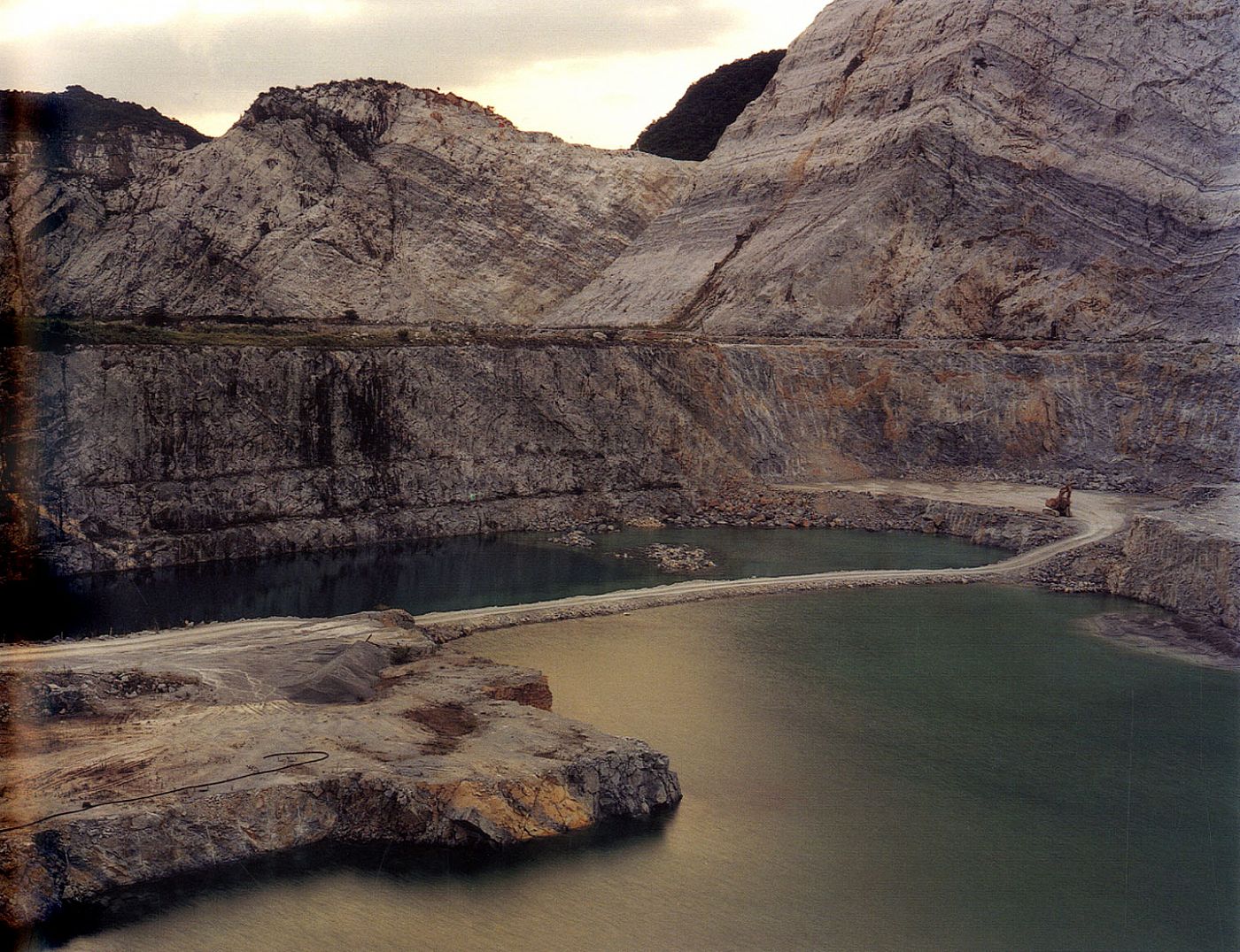Naoya Hatakeyama — Lime Works