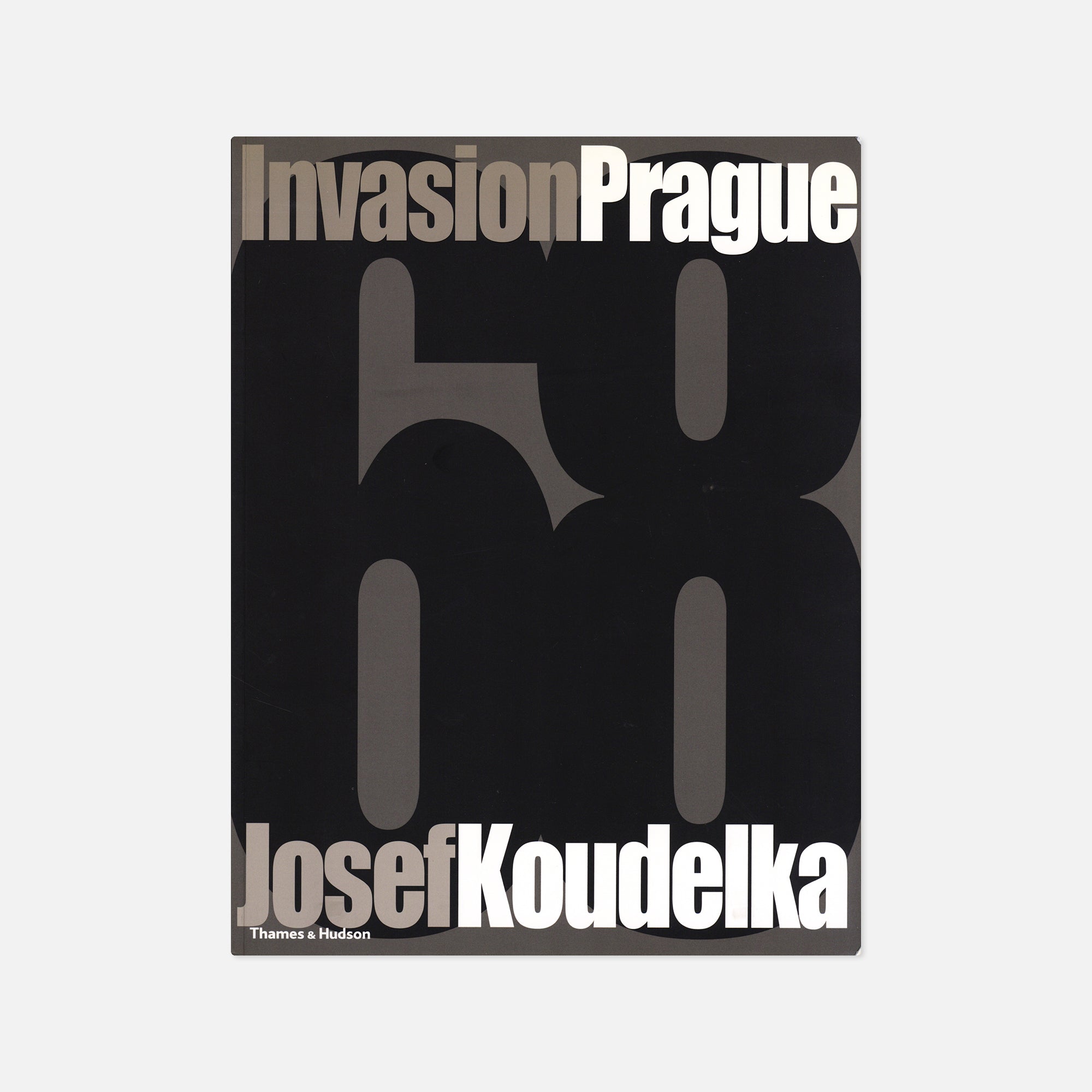 Josef Koudelka — Invasion Prague 68