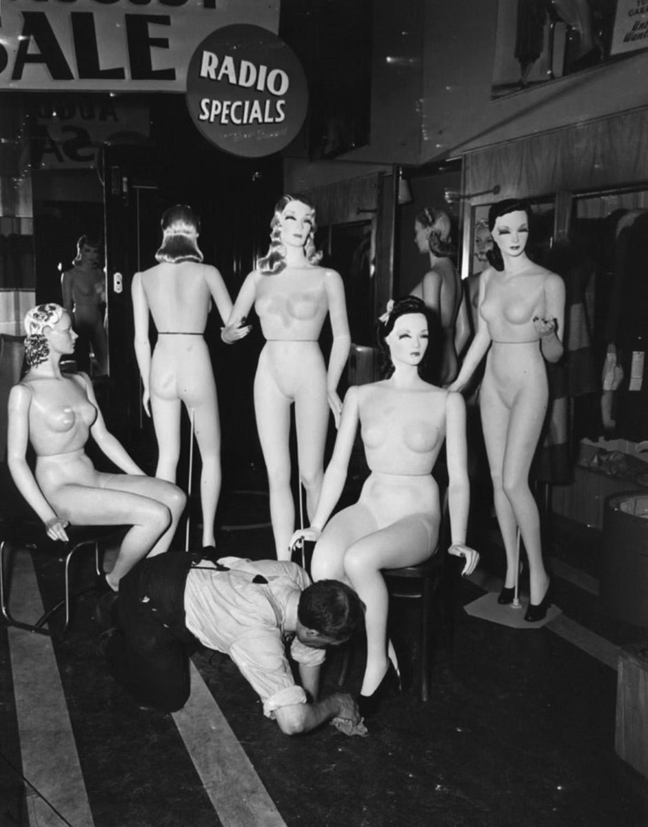 Weegee — Naked City