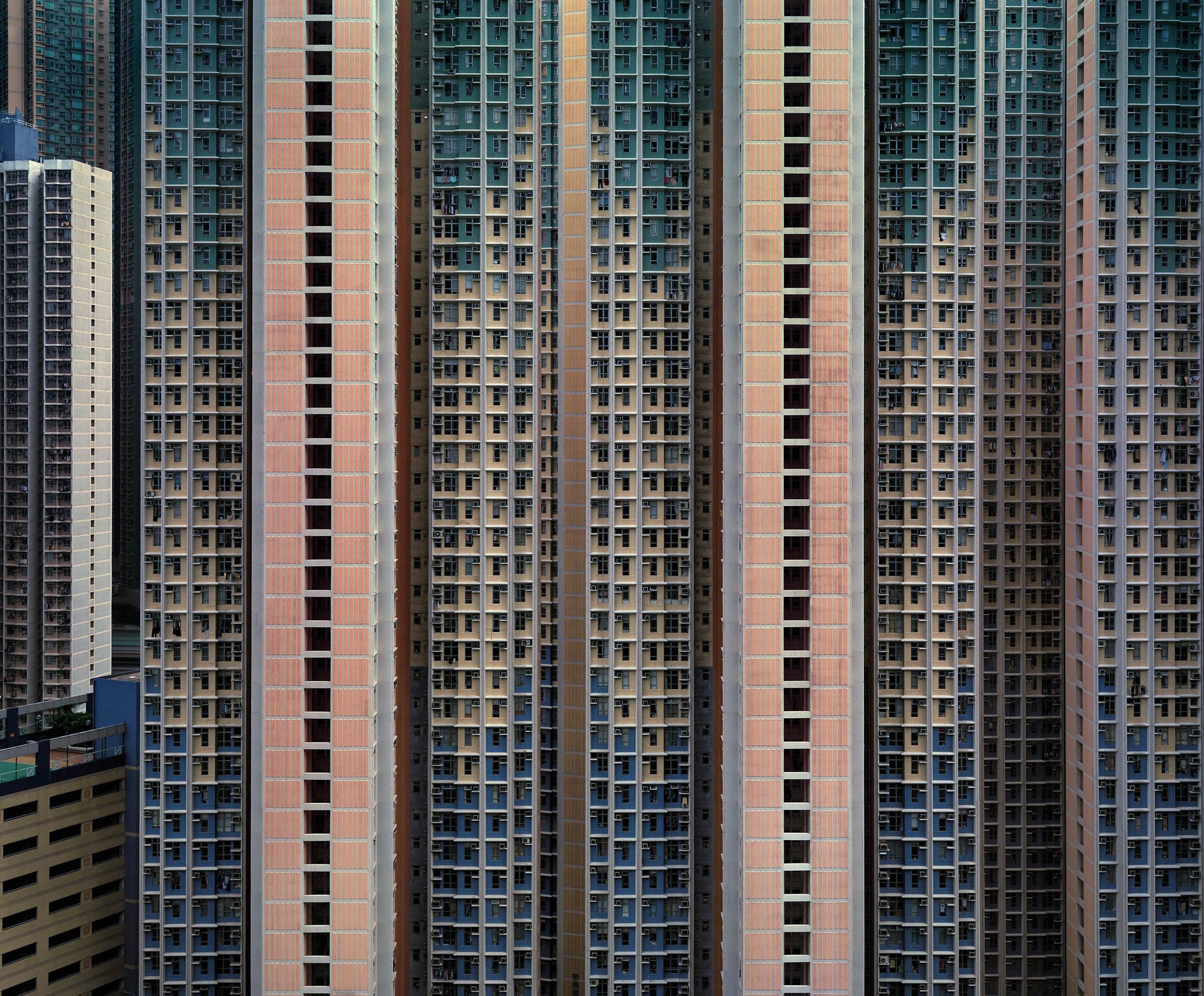 Michael Wolf — Architecture of Density Hong Kong