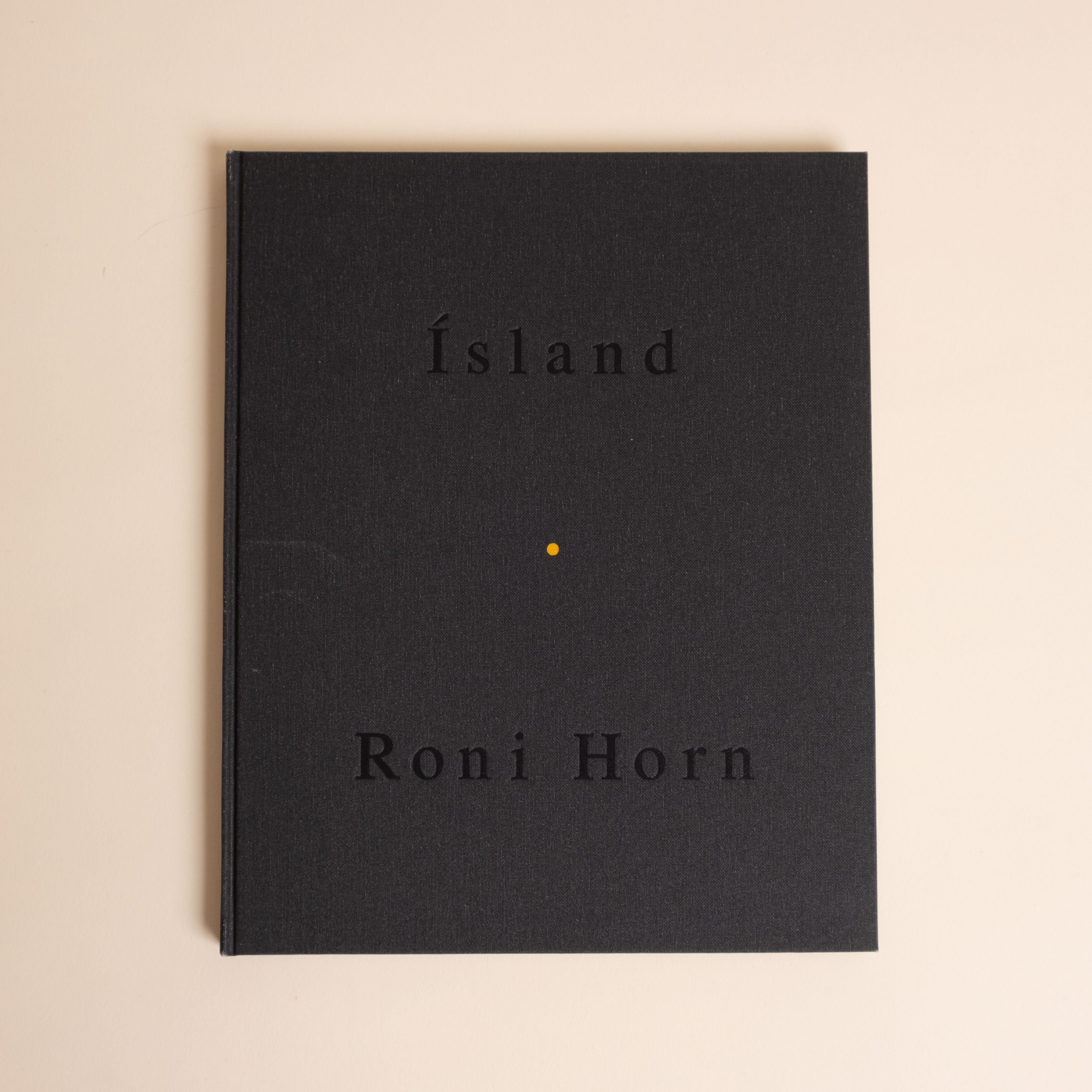 Roni Horn — To Place Set: Book I – X – Wolf Books