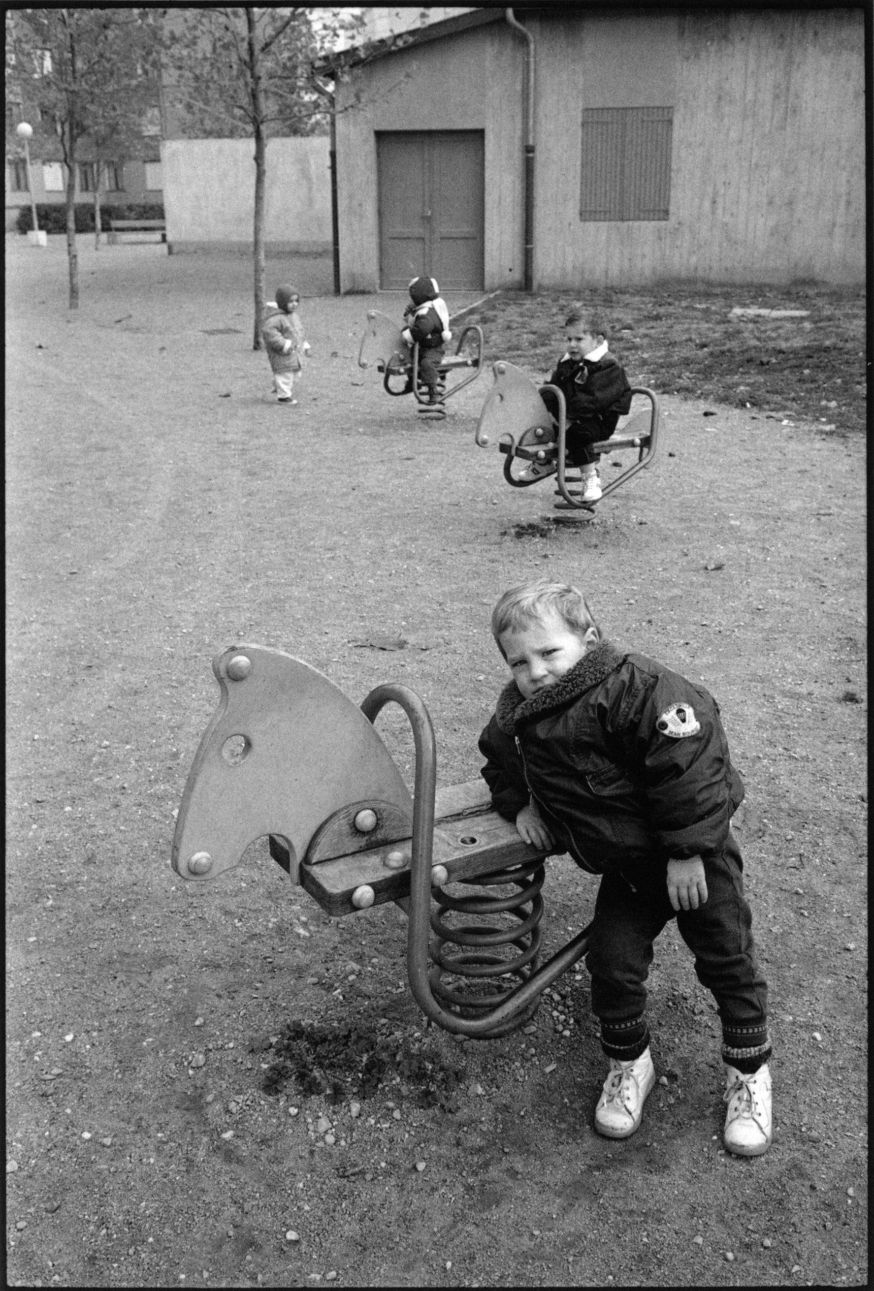 Riboud, Zachmann, Laboye — Banlieues