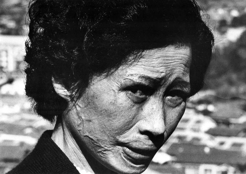 Shomei Tomatsu — Skin of the Nation