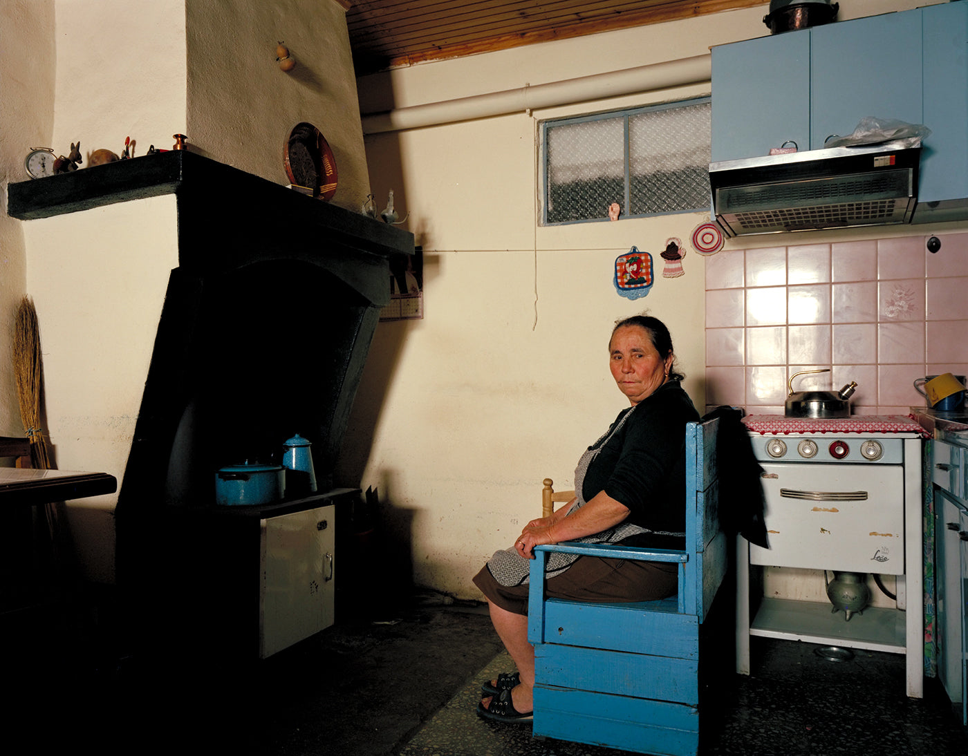 Bert Teunissen — Domestic Landscapes: A Portrait of Europeans at Home