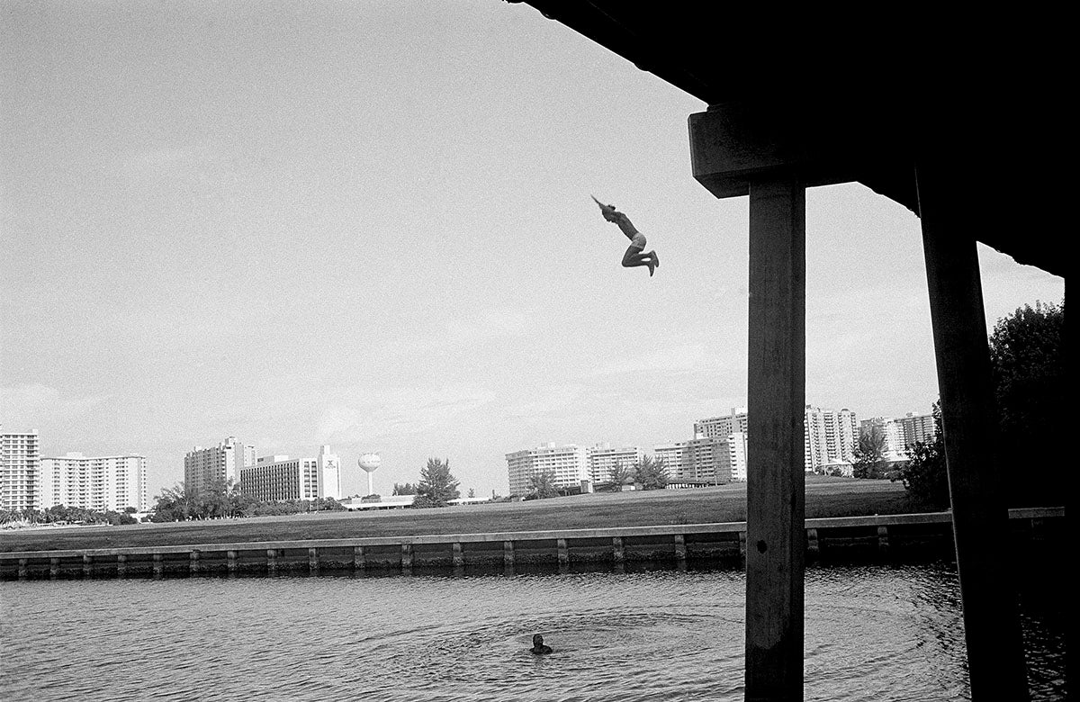 Peggy Nolan — Juggling Is Easy