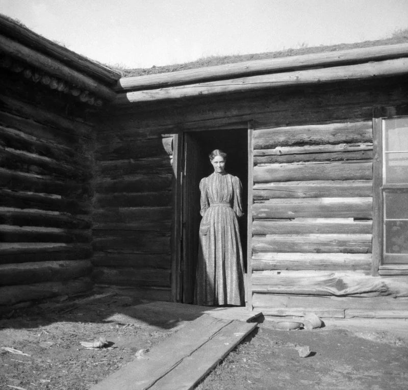 Lora Webb Nichols — Heap-O-Livin'