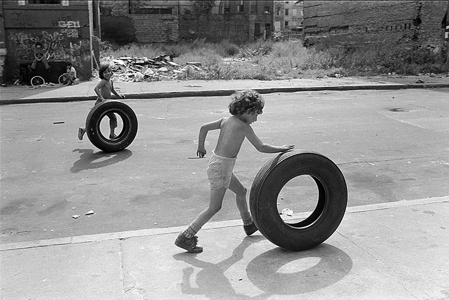 Martha Cooper — Street Play