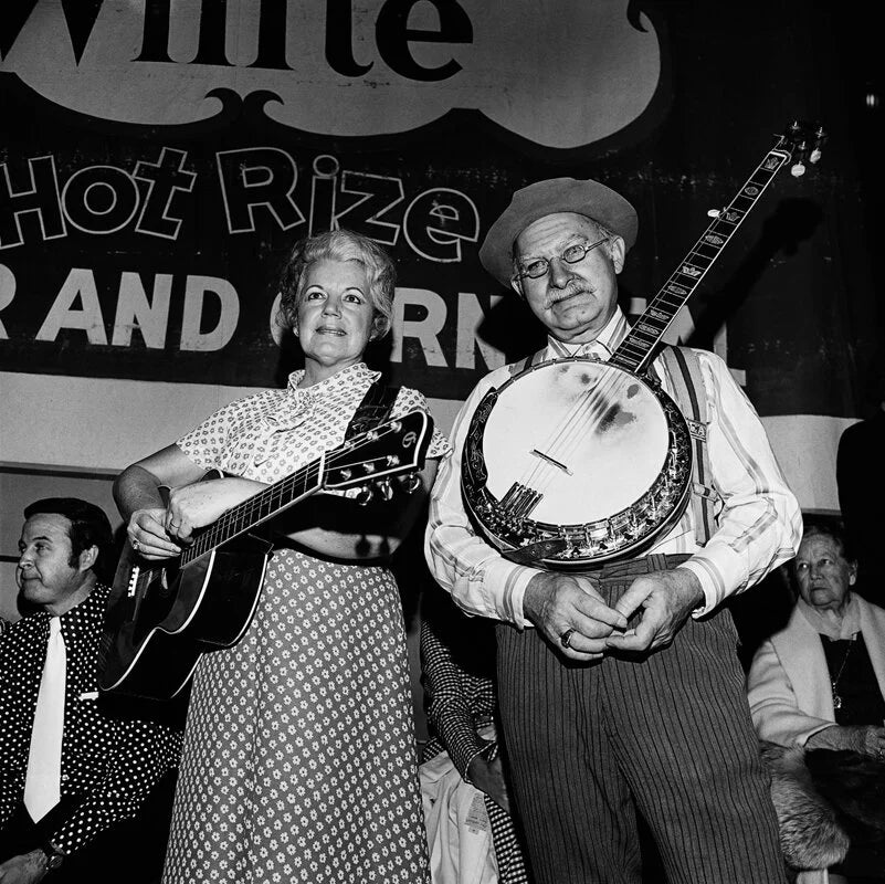 Henry Horenstein — Honky Tonk: Portraits of Country Music