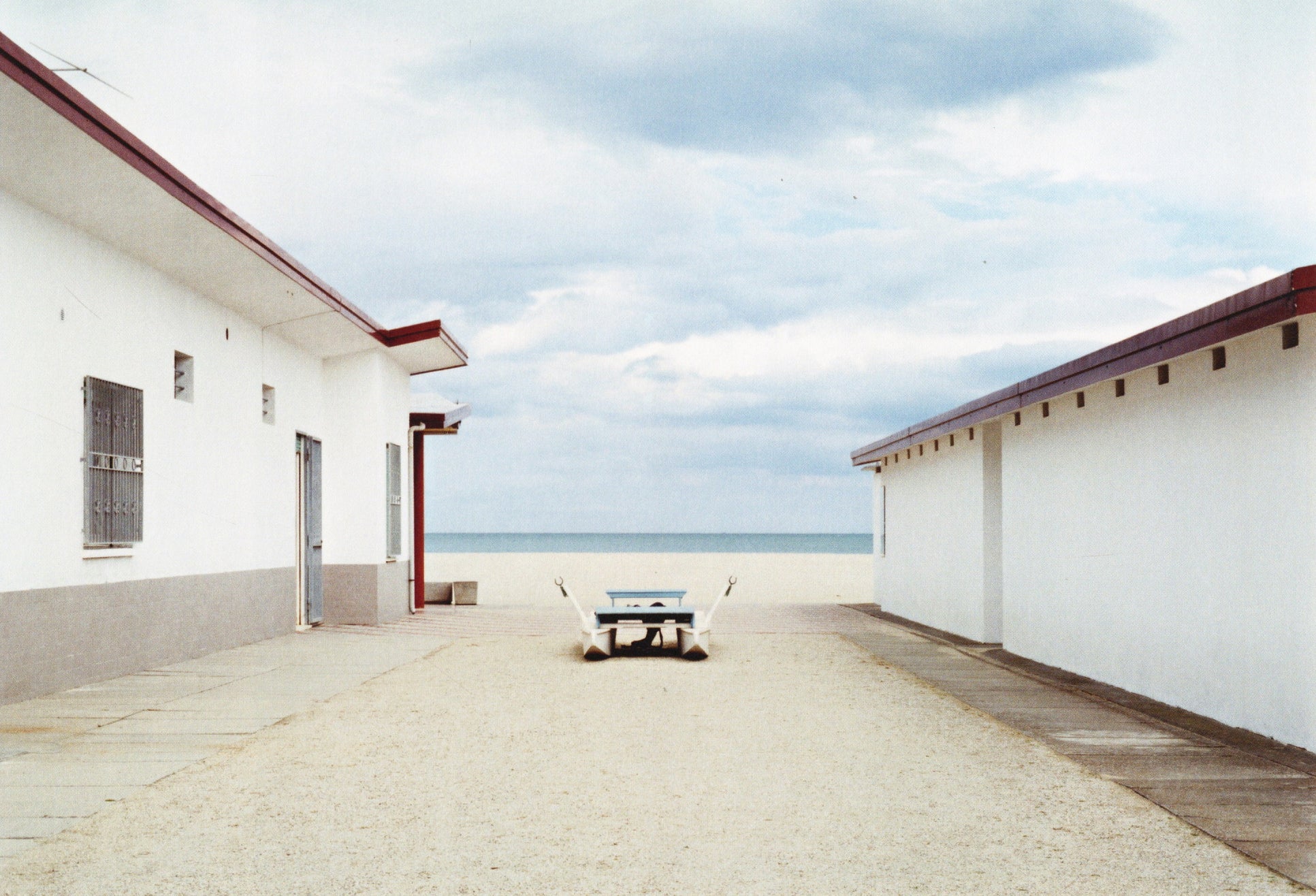 Luigi Ghirri — It's beautiful here, isn't it...