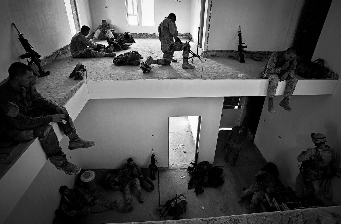 Anja Niedringhaus — At War