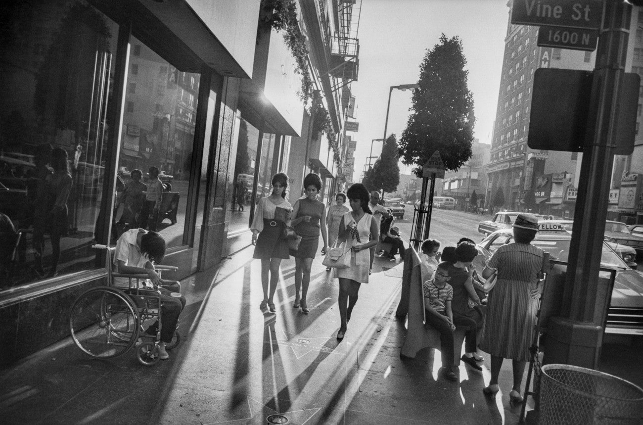 Garry Winogrand — Figments from the Real World