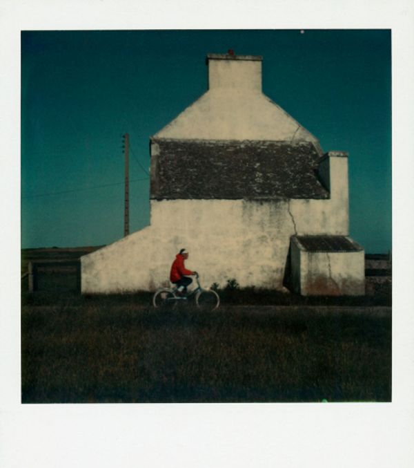 Robby Müller Interior Exterior Robby Müller — Polaroid Interior Exterior – Wolf Books