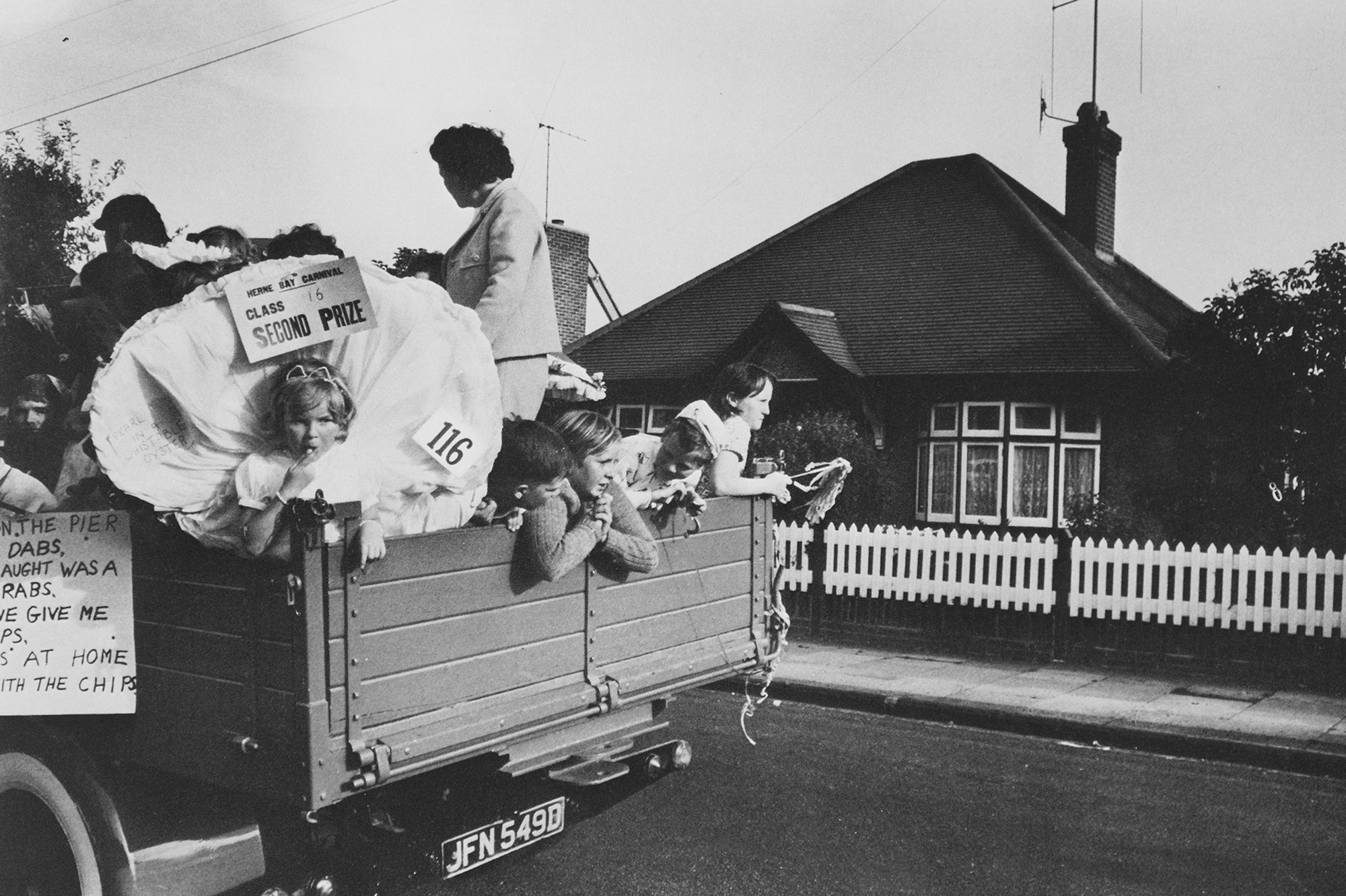 Tony Ray-Jones — Loisirs Anglais (A Day Off)